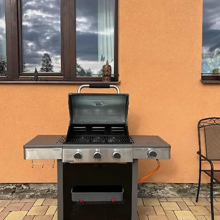 Appartamento Tři Okna Do Hor-celý K Pronájmu