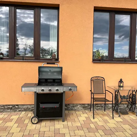 Tři Okna Do Hor-celý K Pronájmu * Rýmařov